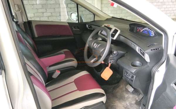 HONDA FREED GB3 1.5 E