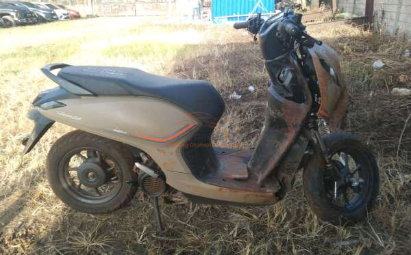 HONDA  GENIO
