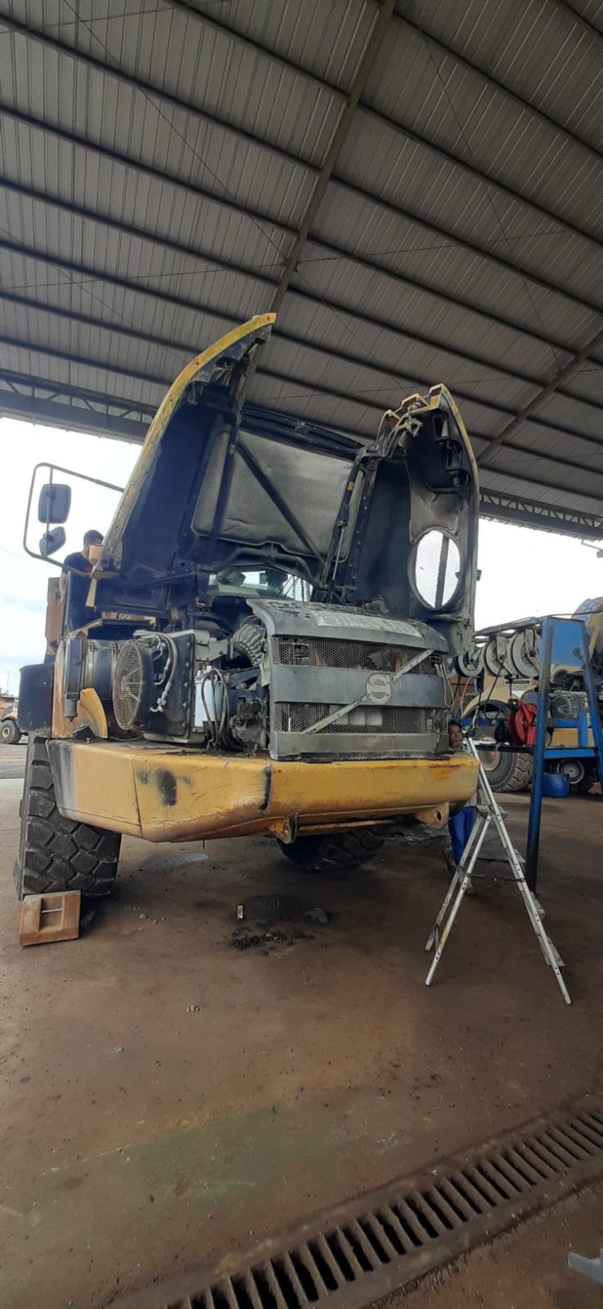 VOLVO ADT A40F