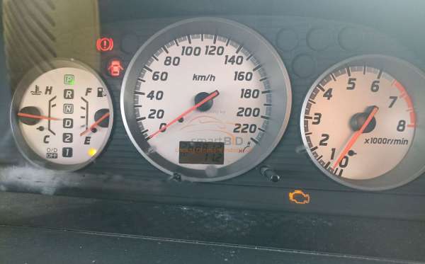 NISSAN X TRAIL 2.5