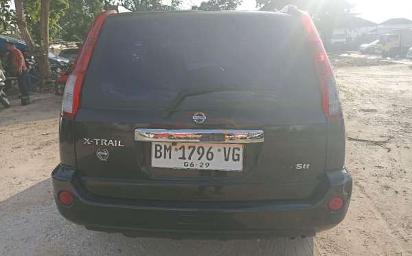 NISSAN X TRAIL 2.5