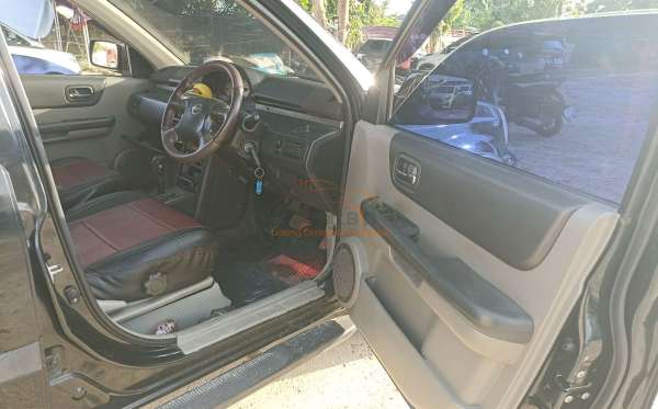NISSAN X TRAIL 2.5