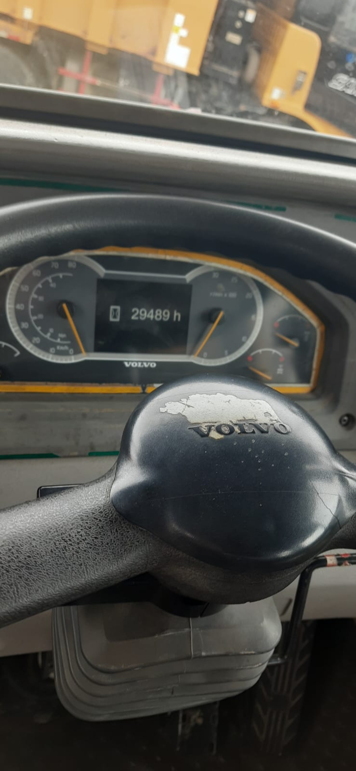 VOLVO ADT A40F