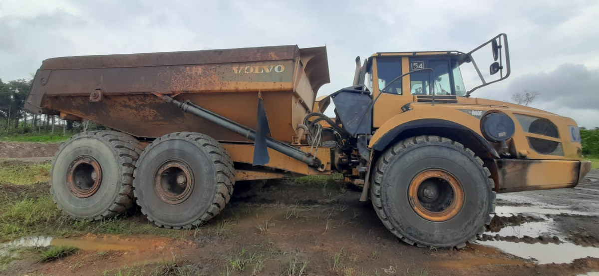 VOLVO ADT A40F