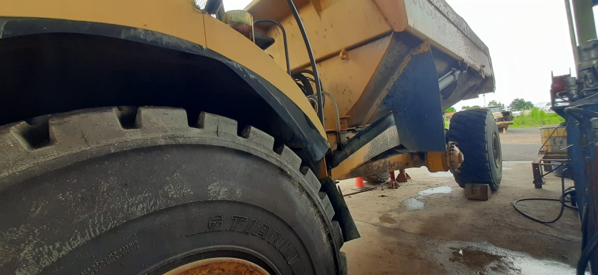 VOLVO ADT A40F