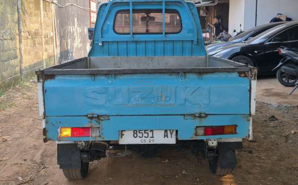 SUZUKI MEGA CARRY PU