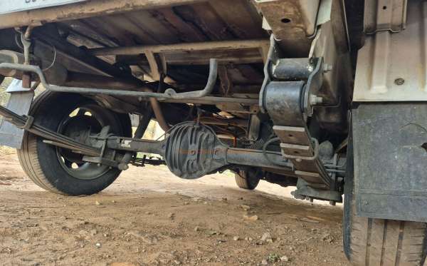 SUZUKI MEGA CARRY PU