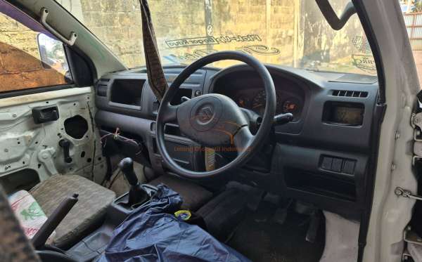 SUZUKI MEGA CARRY PU