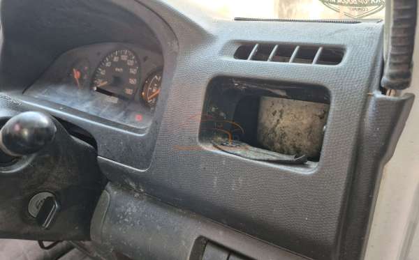SUZUKI MEGA CARRY PU