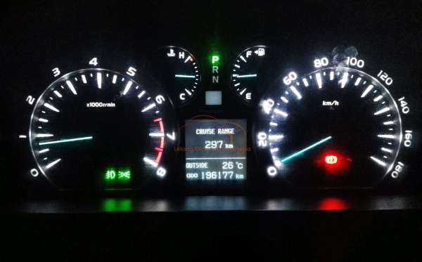 TOYOTA ALPHARD 2.4 X