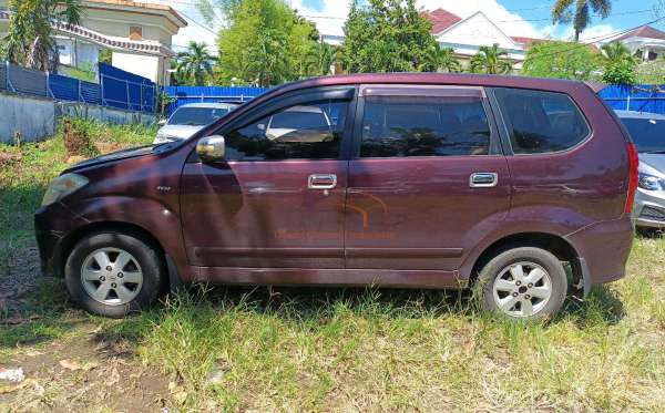 TOYOTA AVANZA 1.3 G