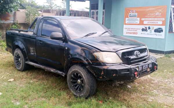 TOYOTA HILUX PICK UP