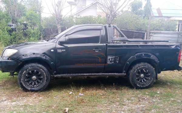 TOYOTA HILUX PICK UP