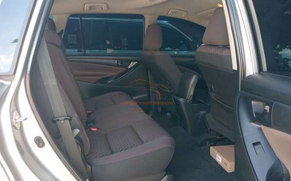 TOYOTA INNOVA G DIESEL