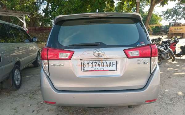TOYOTA INNOVA G DIESEL