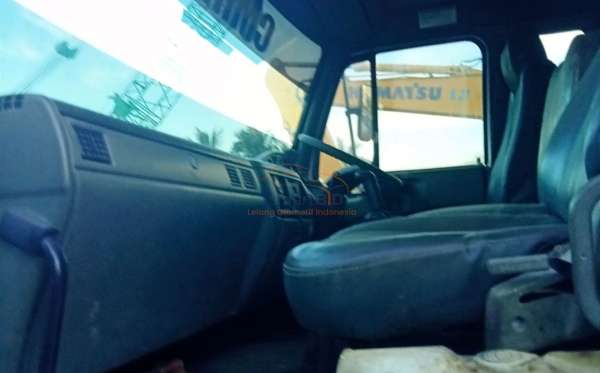 UD TRUCKS 260