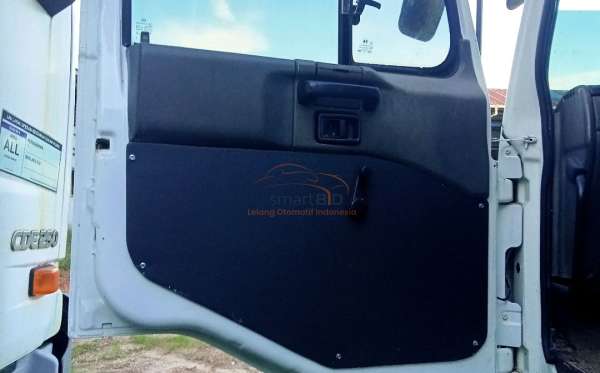 UD TRUCKS 260