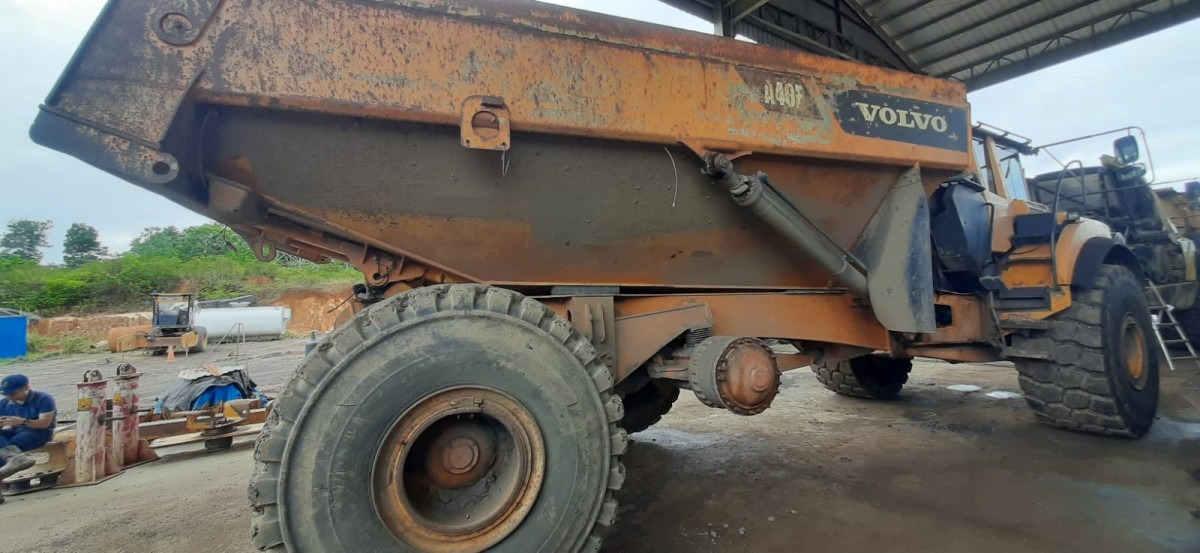 VOLVO ADT A40F