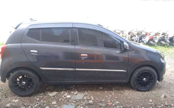 DAIHATSU AYLA 1.0 X