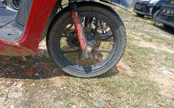 HONDA GENIO CBS