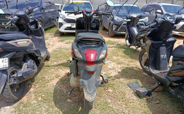 HONDA GENIO CBS