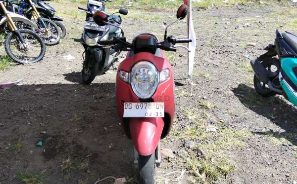 HONDA SCOOPY