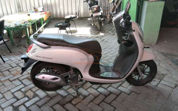 HONDA SCOOPY PRESTIGE