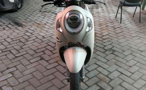 HONDA SCOOPY PRESTIGE