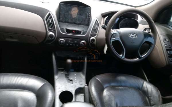 HYUNDAI TUCSON 2.0 2WD