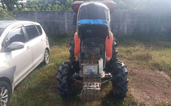 KUBOTA L4018 + KRX164