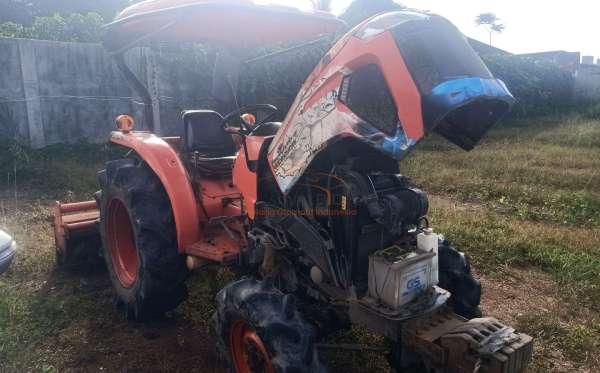 KUBOTA L4018 + KRX164