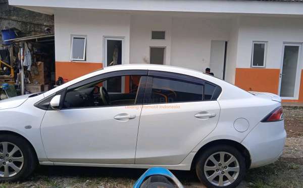 MAZDA  MAZDA 2  SEDAN