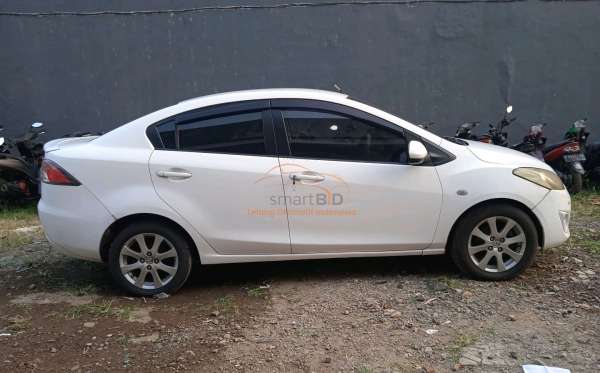 MAZDA  MAZDA 2  SEDAN