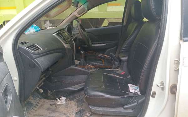 MITSUBISHI DC GLS 4X4