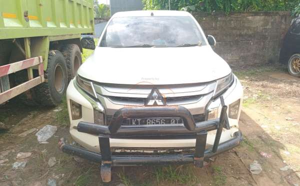 MITSUBISHI DC GLS 4X4