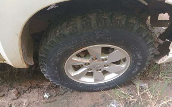 MITSUBISHI DC GLS 4X4