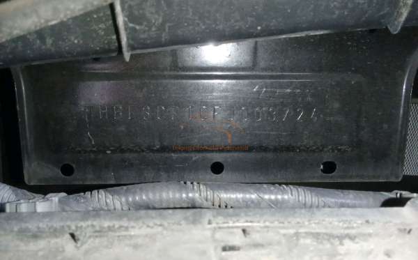 NISSAN  X TRAIL  2.5