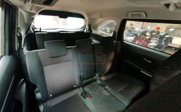 TOYOTA AVANZA 1.5 G