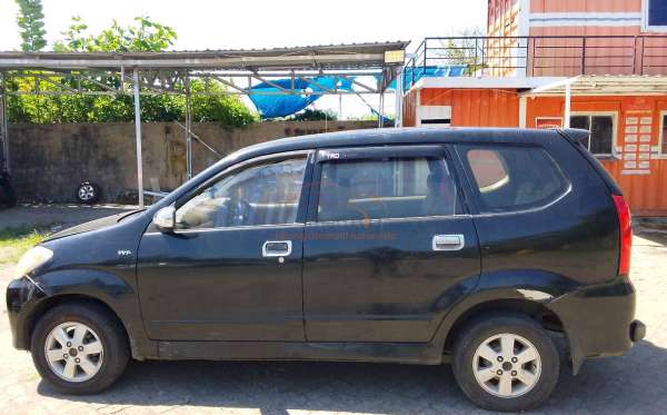 TOYOTA  AVANZA  1.3 G