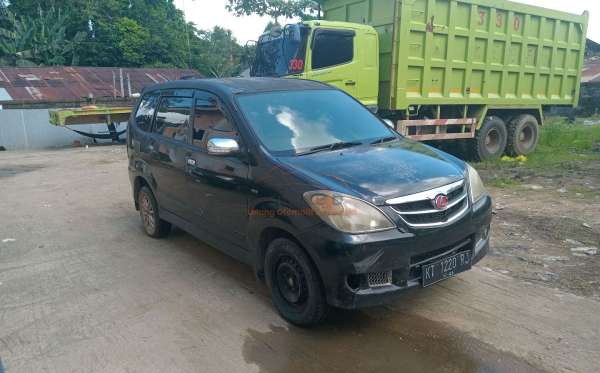 TOYOTA AVANZA 1.3 G