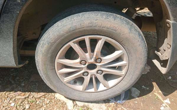 TOYOTA AVANZA 1.3 G