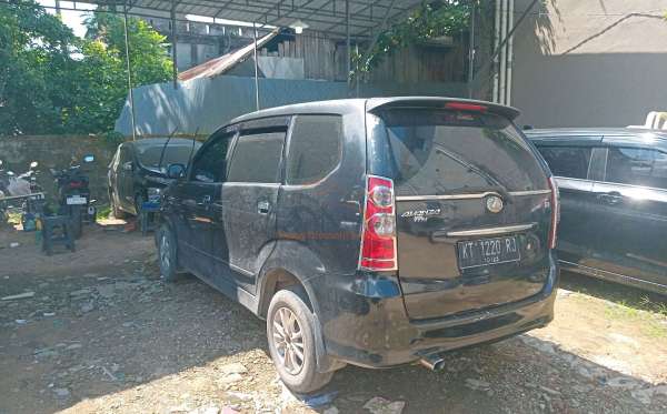 TOYOTA AVANZA 1.3 G