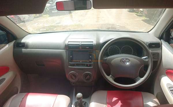 TOYOTA AVANZA 1.3 G
