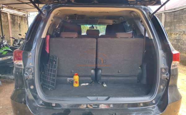 TOYOTA FORTUNER G 2.4