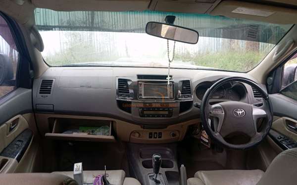 TOYOTA FORTUNER G 2.5 TRD VNT
