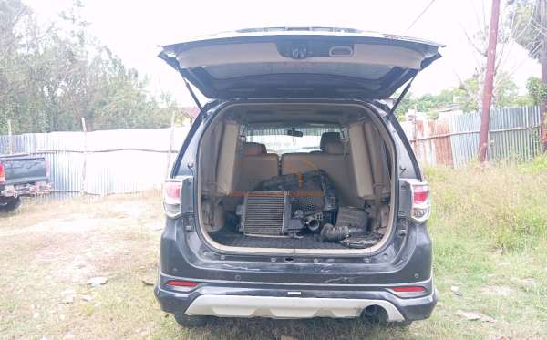 TOYOTA FORTUNER G 2.5 TRD VNT