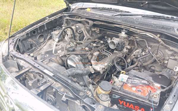 TOYOTA FORTUNER G 2.5 TRD VNT
