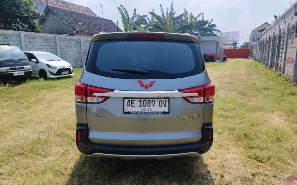 WULING CONFERO S 1.5C