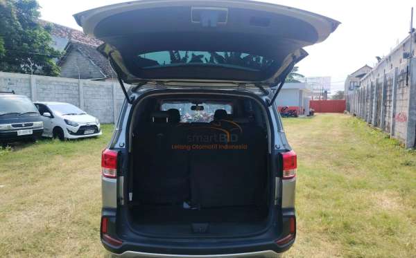 WULING CONFERO S 1.5C
