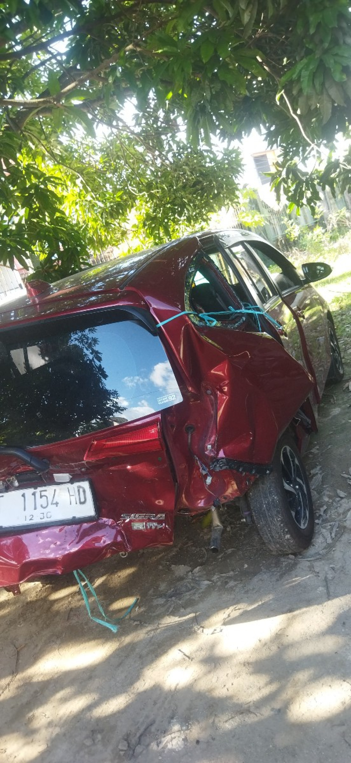 DAIHATSU SIGRA SIGRA R